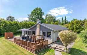 3 Bedroom Lovely Home In Vig, Vig